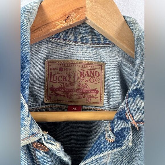 Lucky Brand Heavy Distressed The Tomboy Trucker Denim Jacket XS - Picture 5 of 12